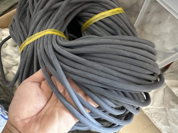 Gioăng cao su xốp tròn đặc EPDM, Silicone phi 20 (D20 - 20mm) - Hình ảnh 3