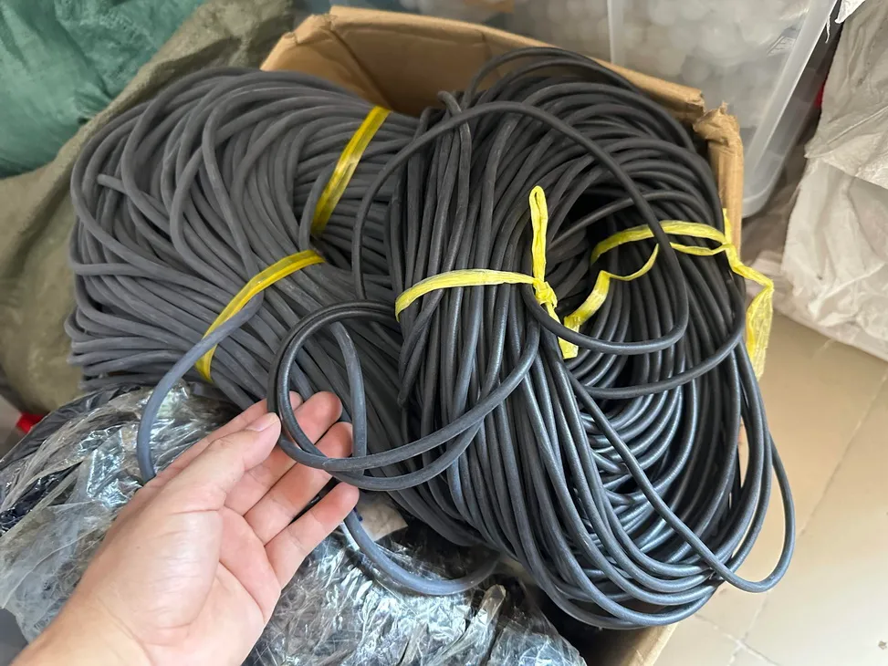 Gioăng cao su xốp tròn đặc EPDM, Silicone phi 6 (D6 - 6mm)