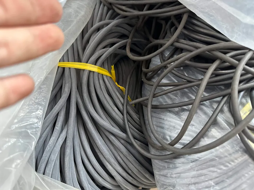Gioăng cao su xốp tròn đặc EPDM, Silicone phi 2.5 (D2.5 - 2.5mm)