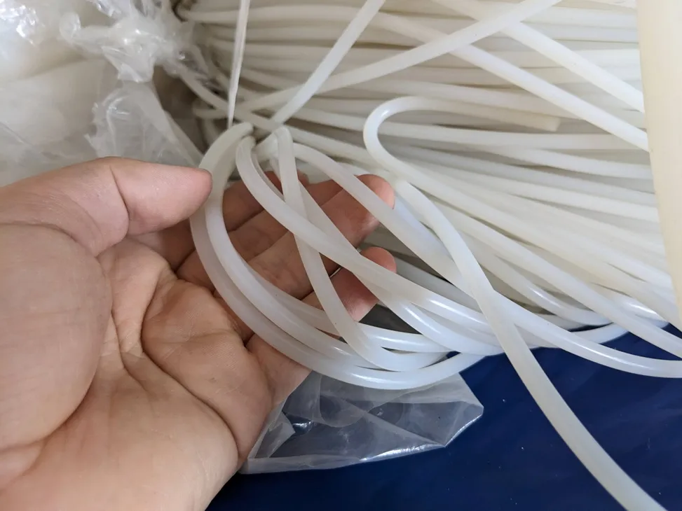Gioăng silicone chịu nhiệt tròn đặc phi 2.5 (D2.5 - 2.5mm)