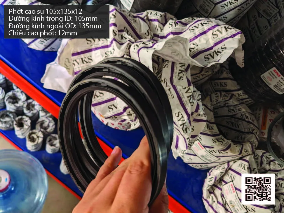 Phớt cao su Viton FKM 105x130x10 chịu nhiệt, chịu hóa chất — hình thực tế