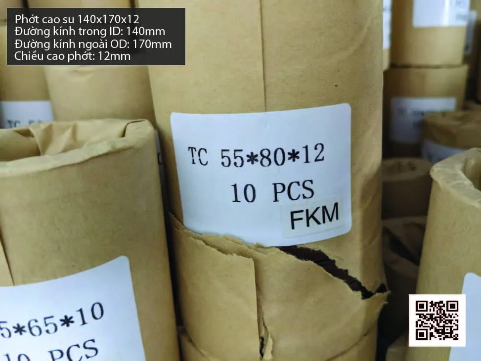 Phớt cao su Viton FKM 135x180x15 chịu nhiệt, chịu hóa chất — hình thực tế