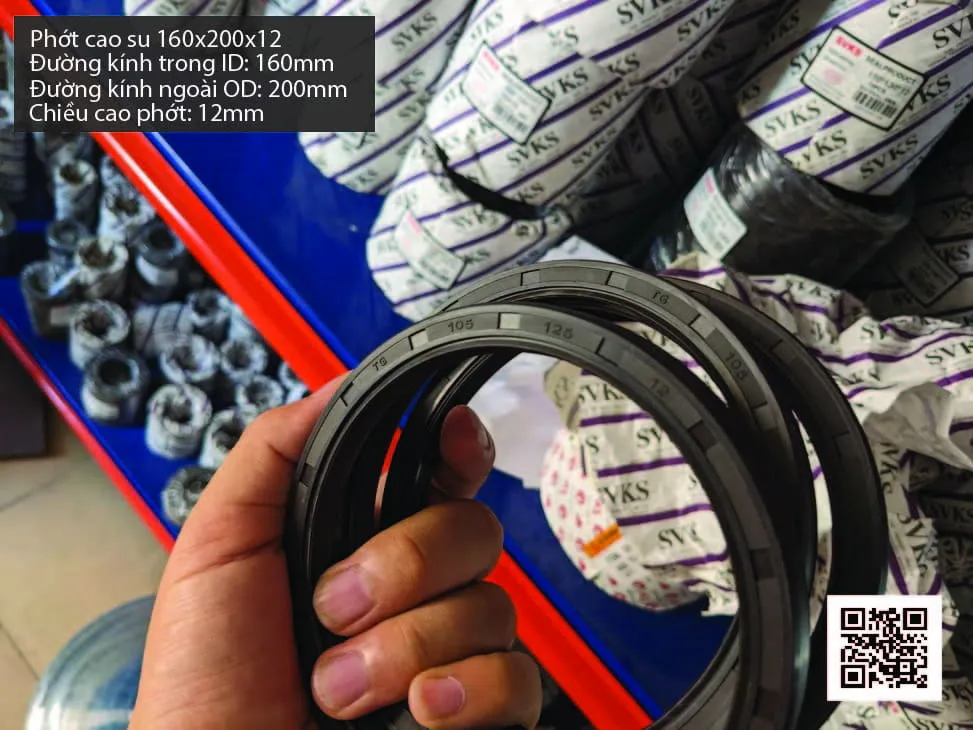 Phớt cao su Viton FKM 155x190x15 chịu nhiệt, chịu hóa chất — hình thực tế
