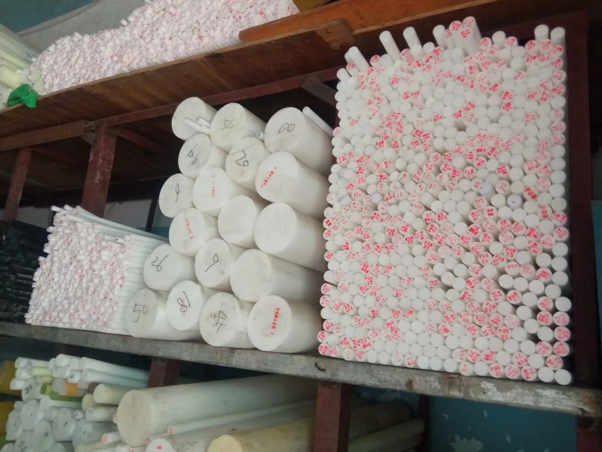 Gioăng cao su tròn đặc mét dài — vật liệu, kích thước và ứng dụng