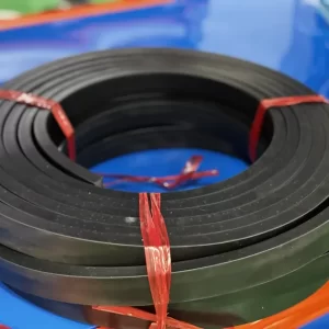 Gioăng cao su đùn tiết diện vuông — sản xuất theo yêu cầu kích thước